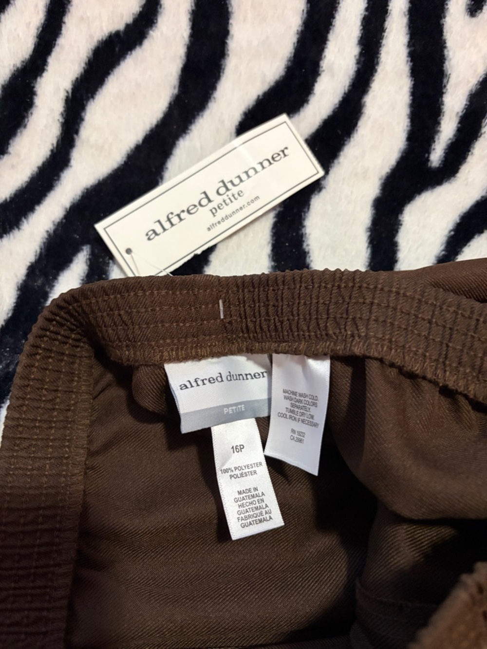 Alfred Dunner Petite Brown Elastic Waist Skirt
